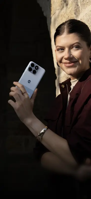 Motorola Edge 70 Fusion Leaked Renders Show Design and Colors