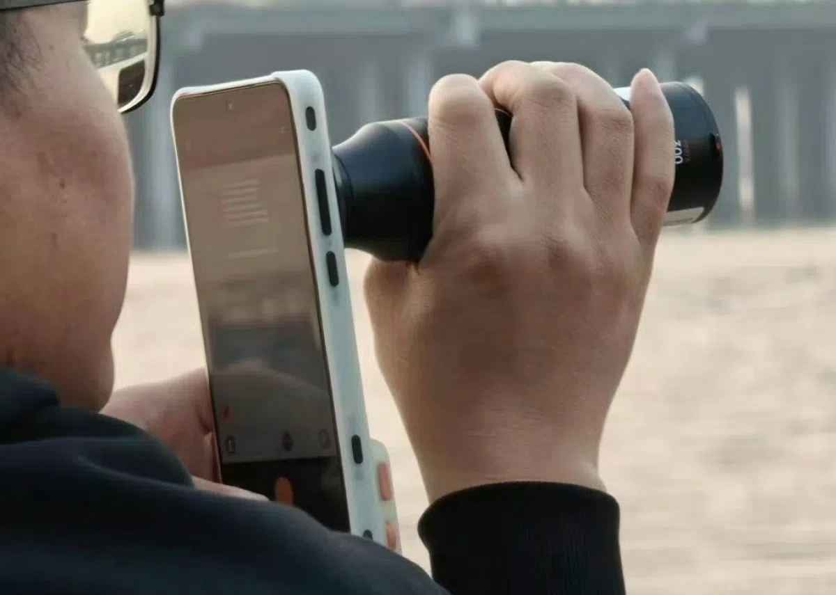 Oppo Find X9 Ultra Leaks Reveal Powerful Cameras and New Accessory