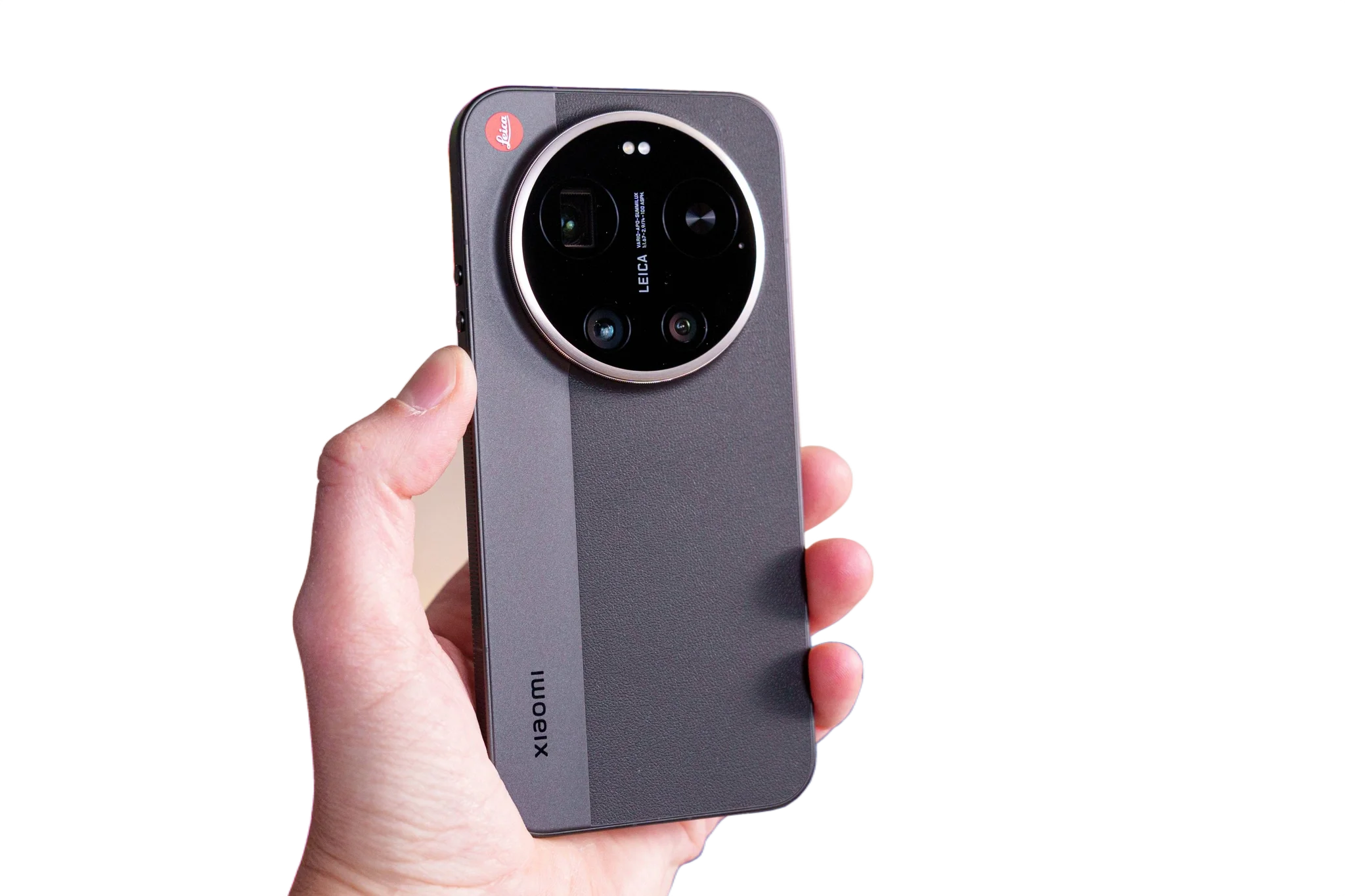 Xiaomi 17 Ultra European Price and Battery Capacity Leaked